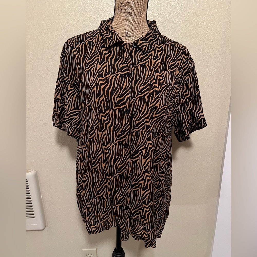 Urban Outfitters Tiger Stripe Button Up